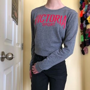victoria sport crewneck